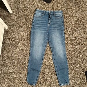 American eagle jeans! Brand new condition. Lots of stretch!